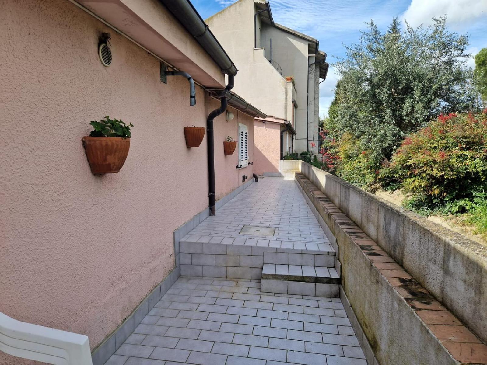 La Casetta Di Flo Montecosaro  Exterior foto